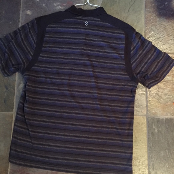 Izod Golf Polo size large - Picture 2 of 5